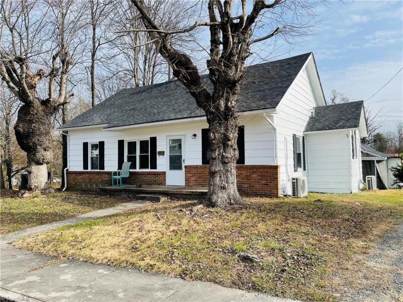 337 Hay Street House For Sale in Mount Airy