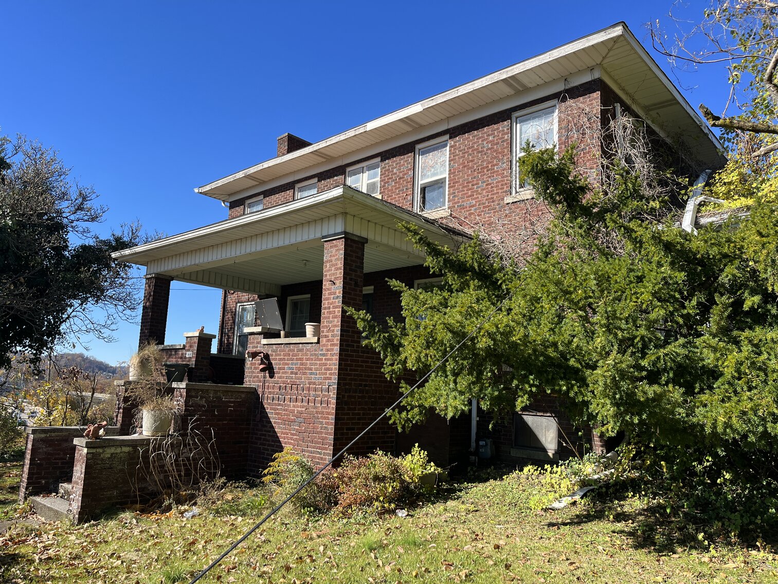 SOLD 84,700 3 Bedroom Brick Home on Dead End Street