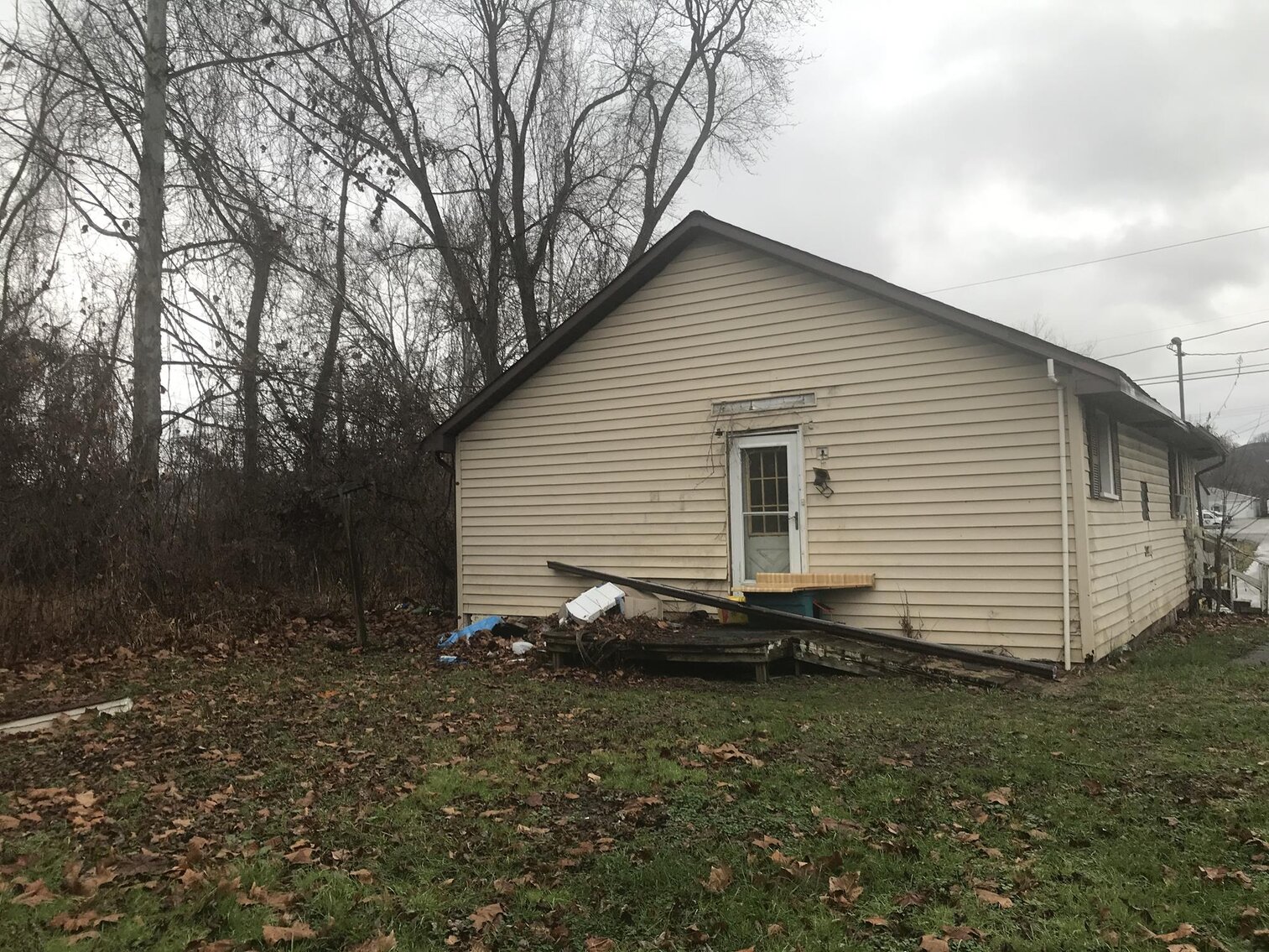 Image for SOLD $16,225 - 2 Bedroom in St. Albans Selling to the Highest Bidder