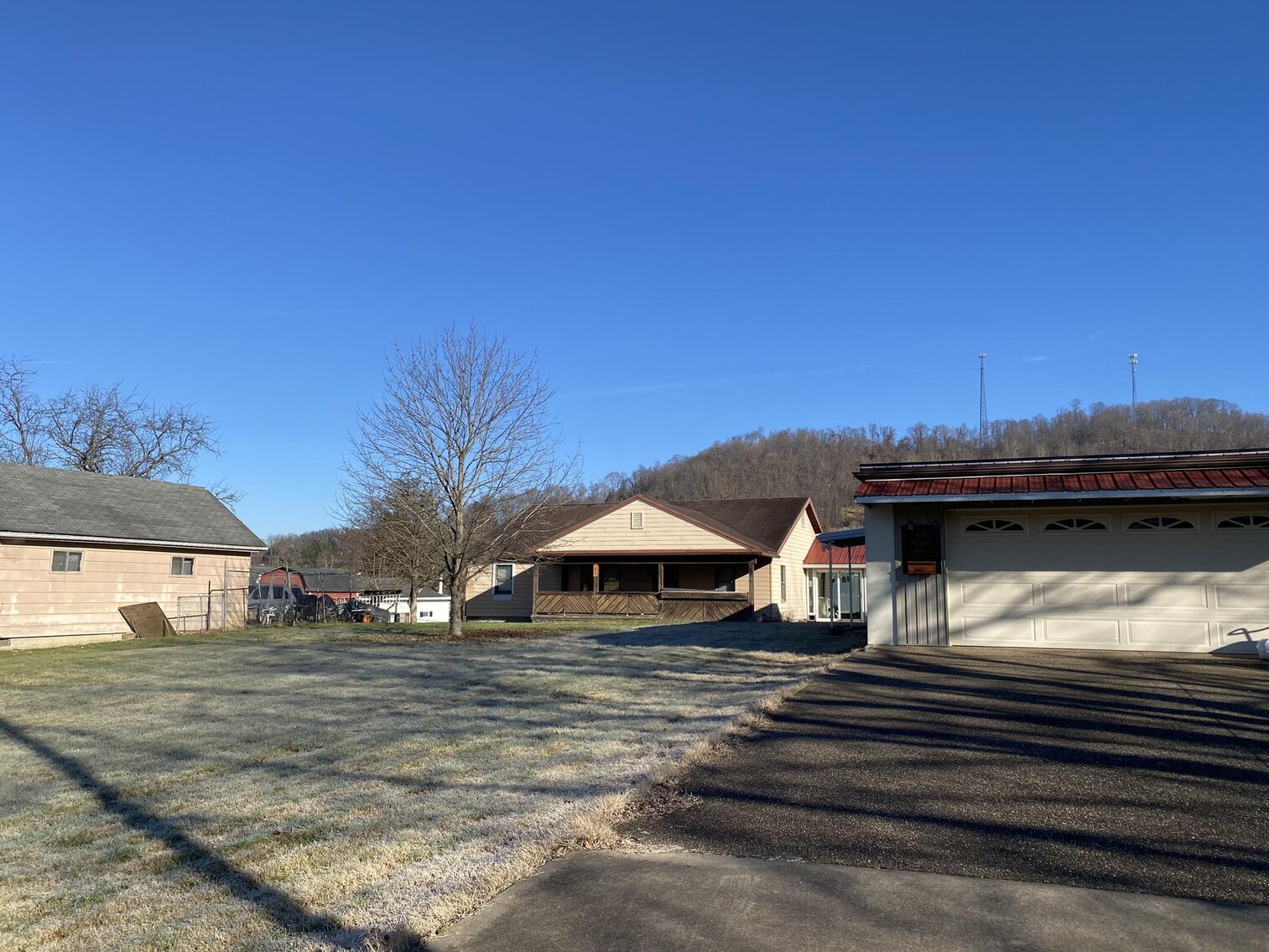 Image for SOLD $140,250 - 2 Bedroom in Stonewood with Large Workshop