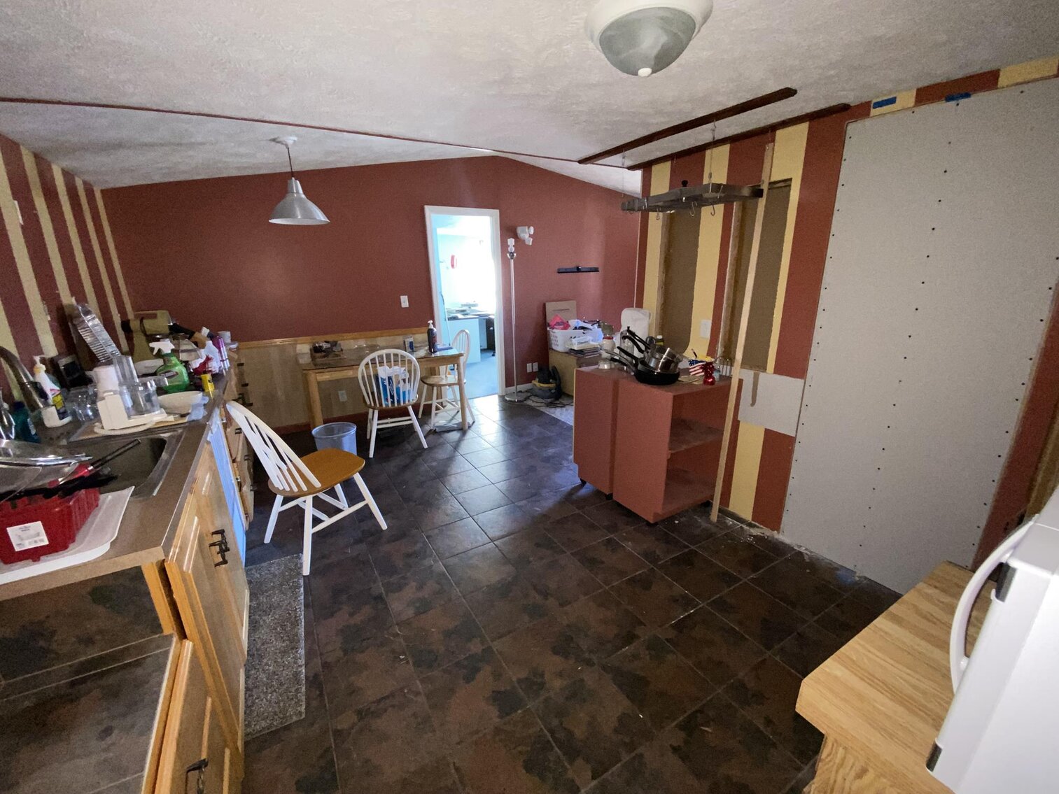 Image for SOLD $140,250 - 2 Bedroom in Stonewood with Large Workshop