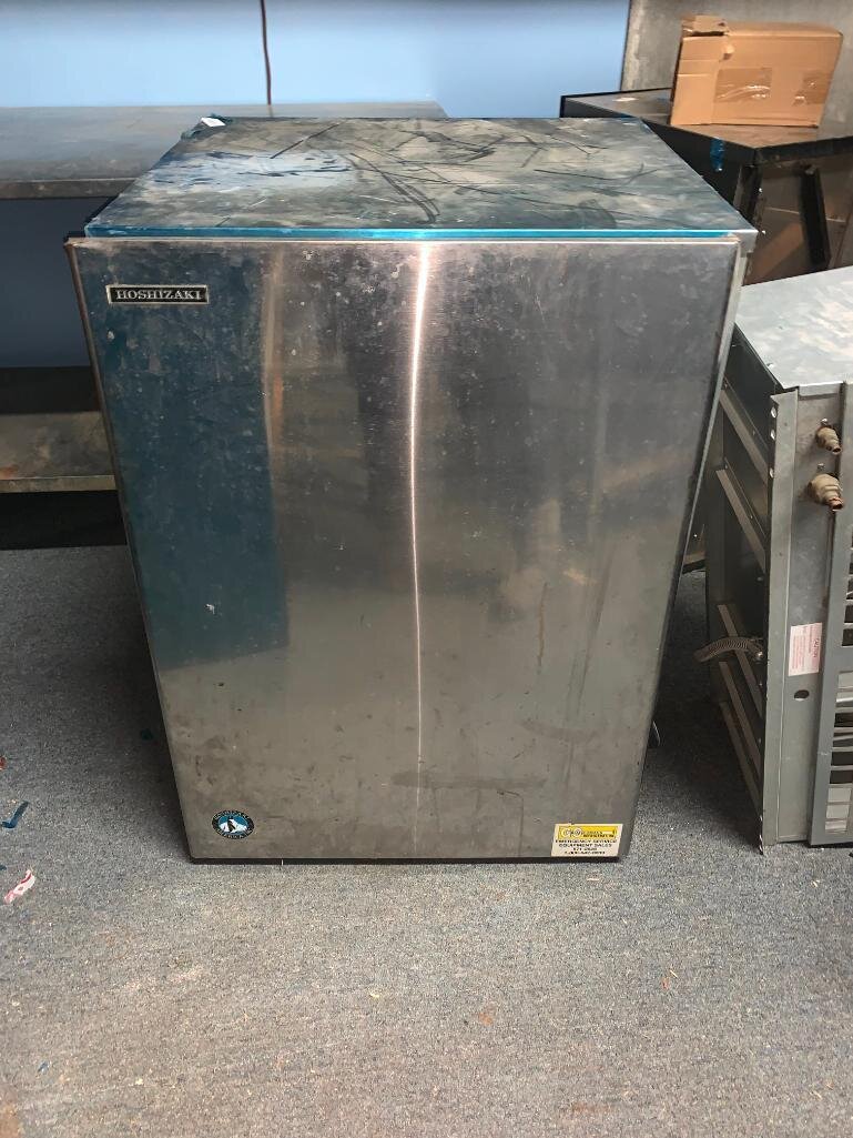 Image for Restaurant Management Company Storage Warehouse Liquidation - Short Notice Restaurant Liquidation Online Auction