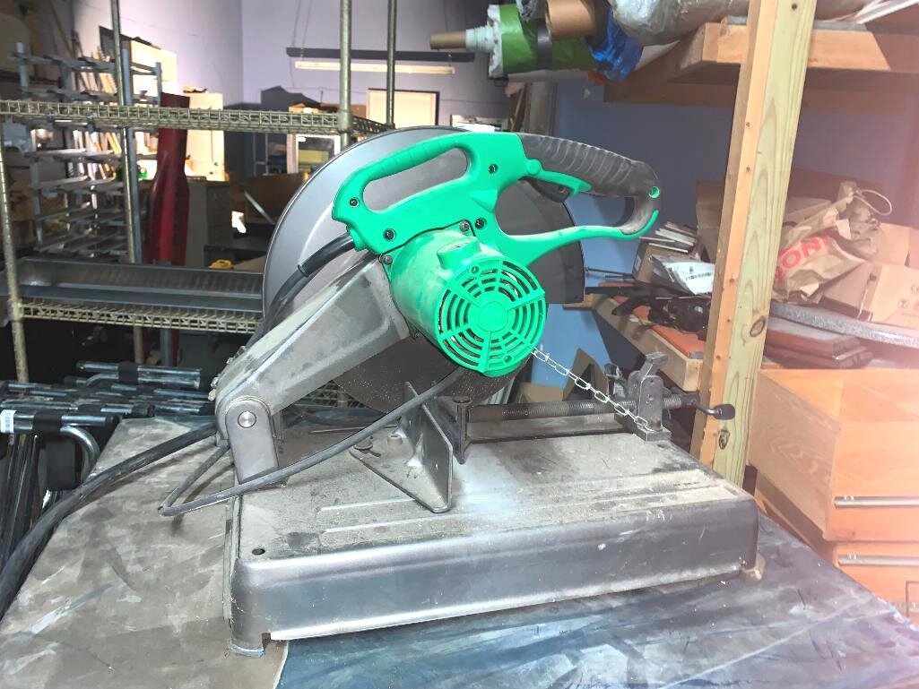 Image for Restaurant Management Company Storage Warehouse Liquidation - Short Notice Restaurant Liquidation Online Auction