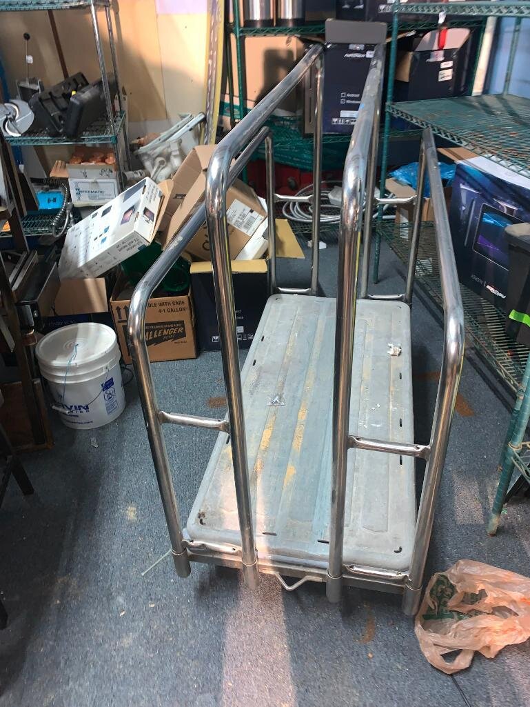 Image for Restaurant Management Company Storage Warehouse Liquidation - Short Notice Restaurant Liquidation Online Auction