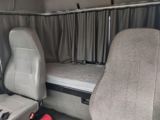 Image for Bank Seized 2019 Freightliner