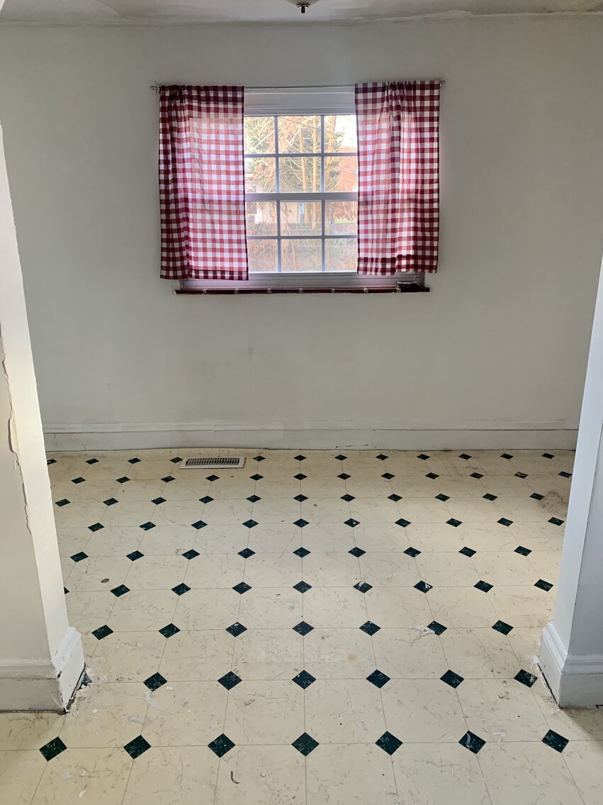 Image for SOLD $55, 000 - Charming 2 Bedroom in South Charleston