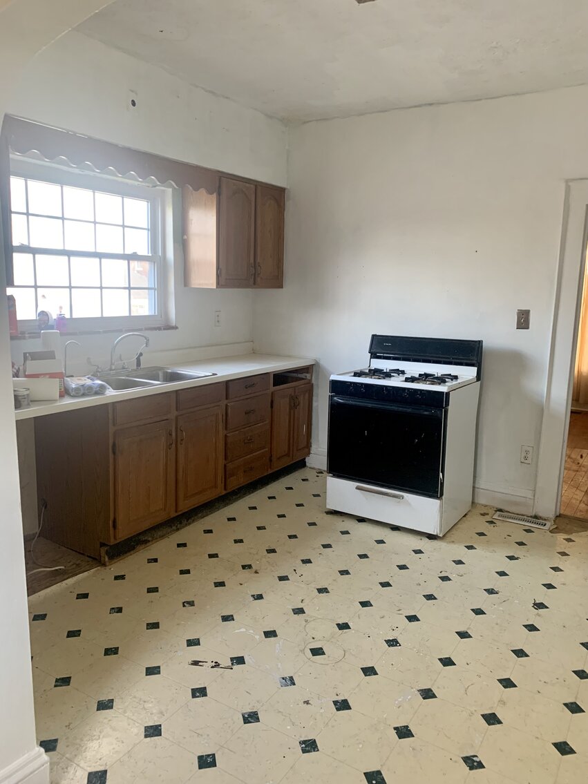 Image for SOLD $55, 000 - Charming 2 Bedroom in South Charleston