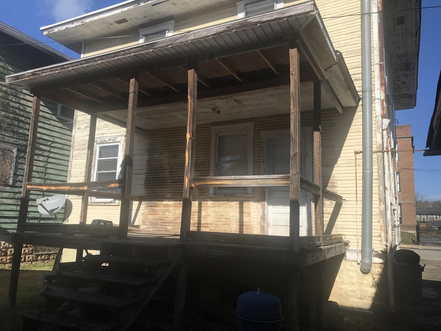 Image for SOLD $30,250 - 4 Bedroom in Charleston Selling to the Highest Bidder