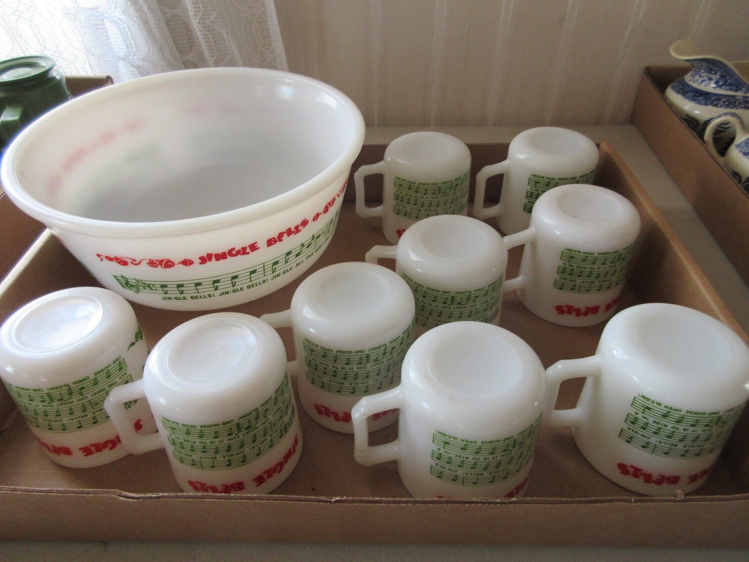 Image for Davis, WV – Antiques, Decorative Glass, Household Items, Quilts, & Much More!