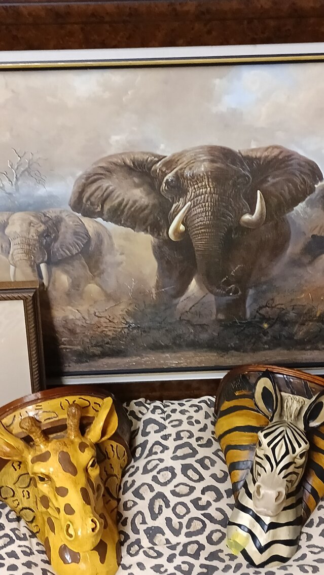 Image for Elkview, WV – Furniture, Glassware, China, Prints & Art, and More!