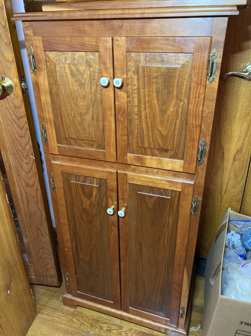 Image for Morgantown, WV – Estate of Shari Wilson: Looms, Spinning Wheels, Quality Yarn, Craft Items, and More!