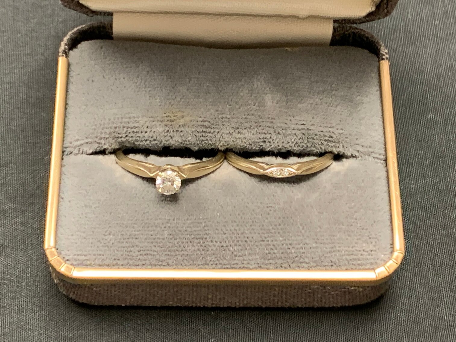 Image for Fairmont, WV – Estate Auction: Coins, Jewelry, CLEAN Furniture, Glassware, China, Household Items, and More!