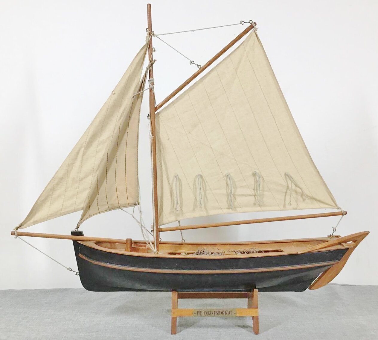 Image for Home & Decor | February 2, 2023 at 8:00 PM