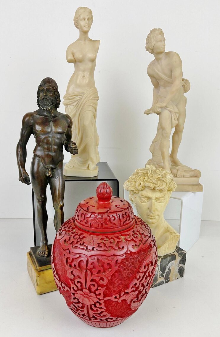 Image for Home & Decor | February 2, 2023 at 8:00 PM