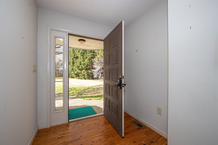 Image for Waterfront Home | 3 BR/2.5 BA | 3,024 +/- sf Contemporary on 4.88 +/- acres | 2-Story Outbuilding | Pier with Boat Lift | 133 Jenkins Point Road | Montross, VA | UNDER CONTRACT!