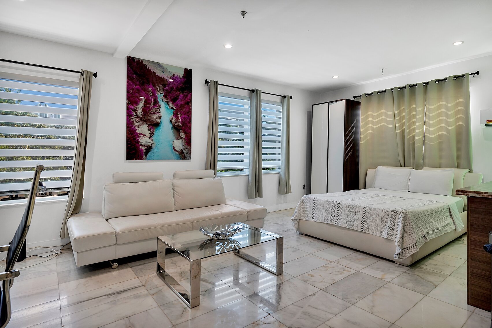 Image for United States Bankruptcy Auction - Miami Beach, FL