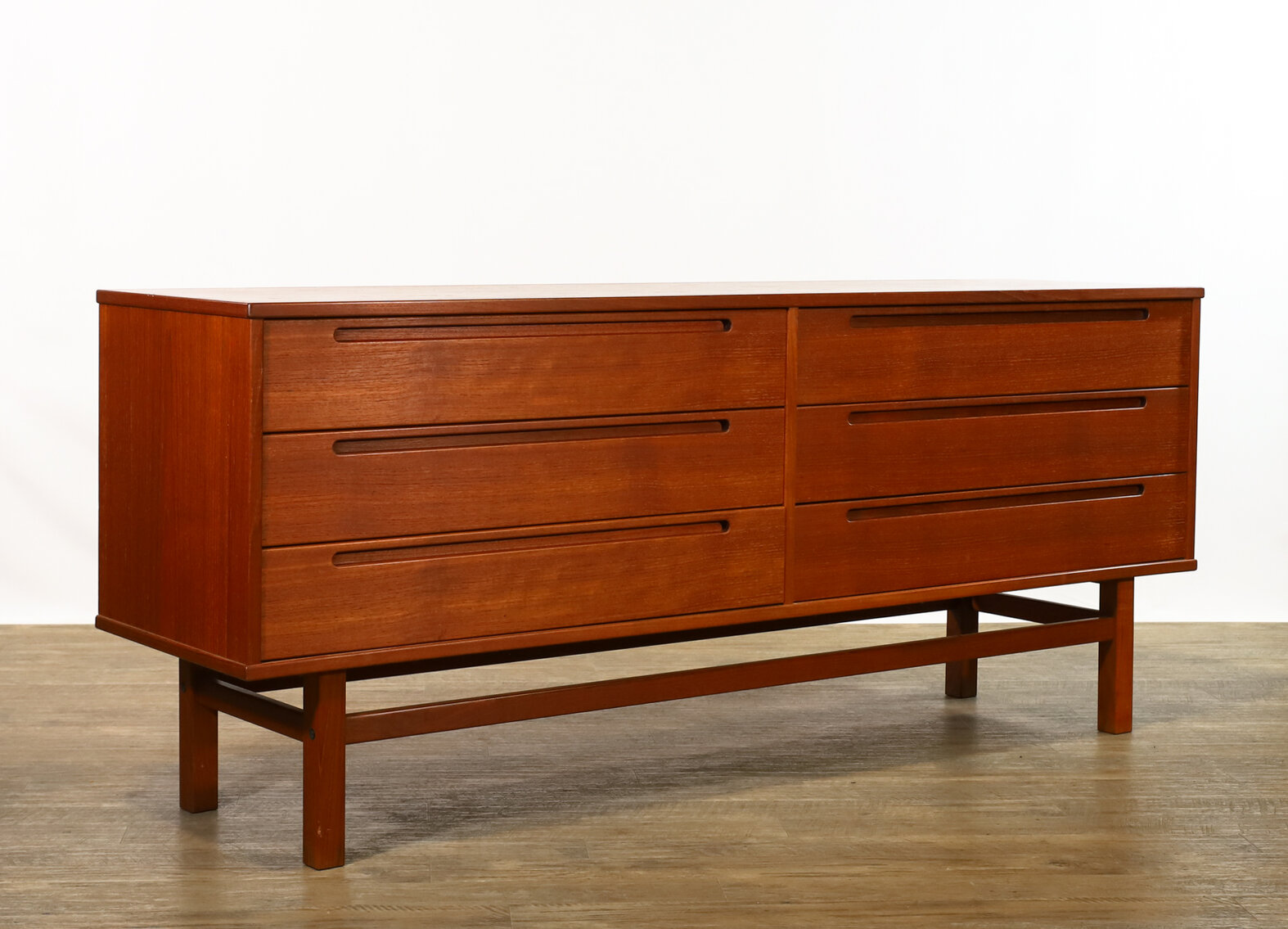 Image for Mid-Century Modern and Design | February 9, 2023 at 10:00 AM