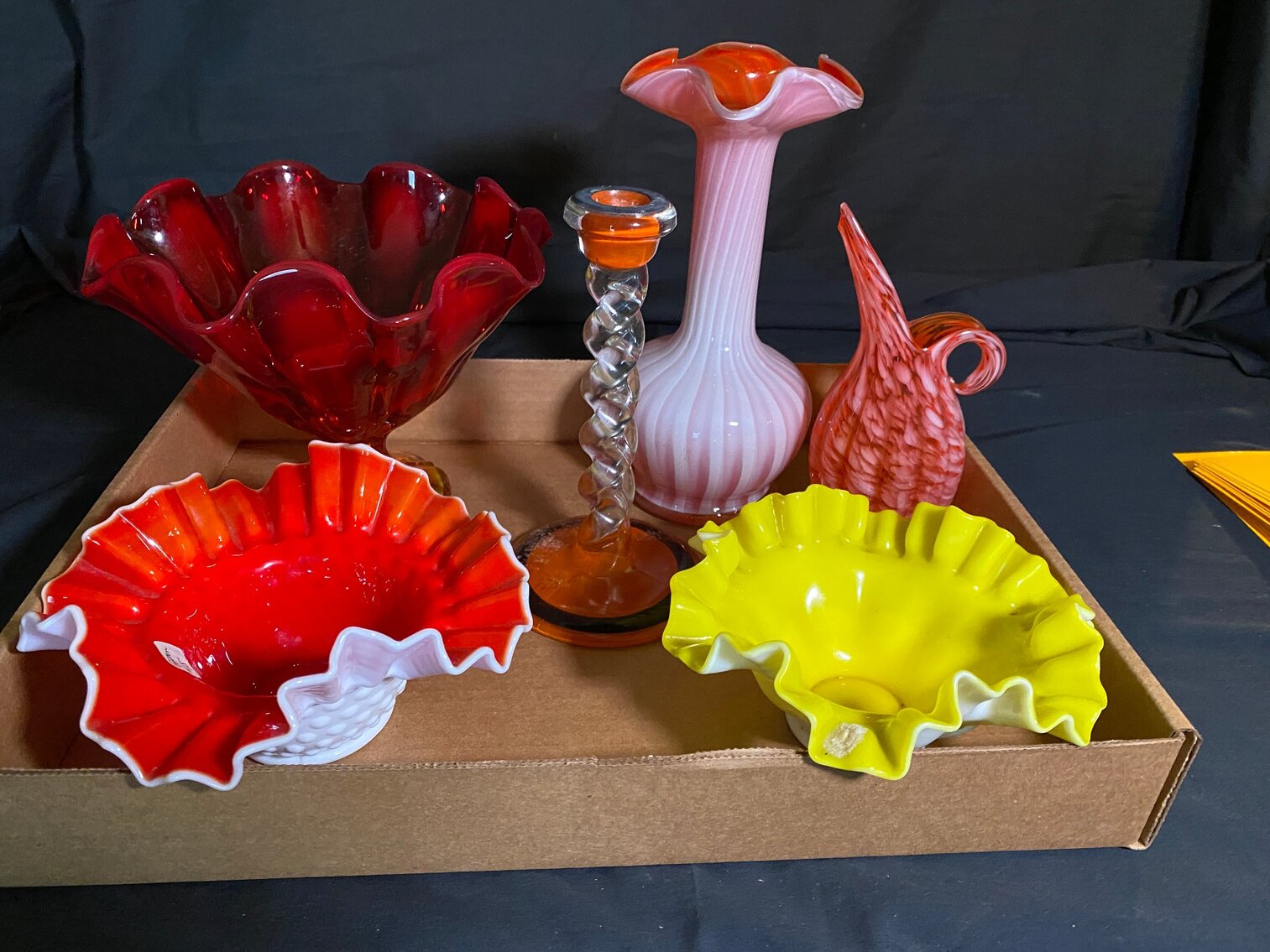 Image for Elkins, WV – Robinson Estate Auction: Antique & Modern Furniture, Pottery, Glassware, Collectible Electronics, and more!