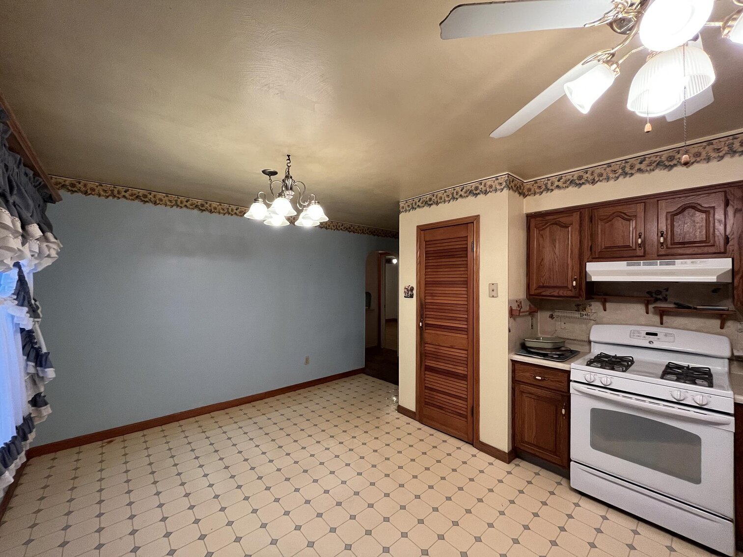 Image for SOLD $108,900 - Well-Maintained 2 Bedroom Brick Home