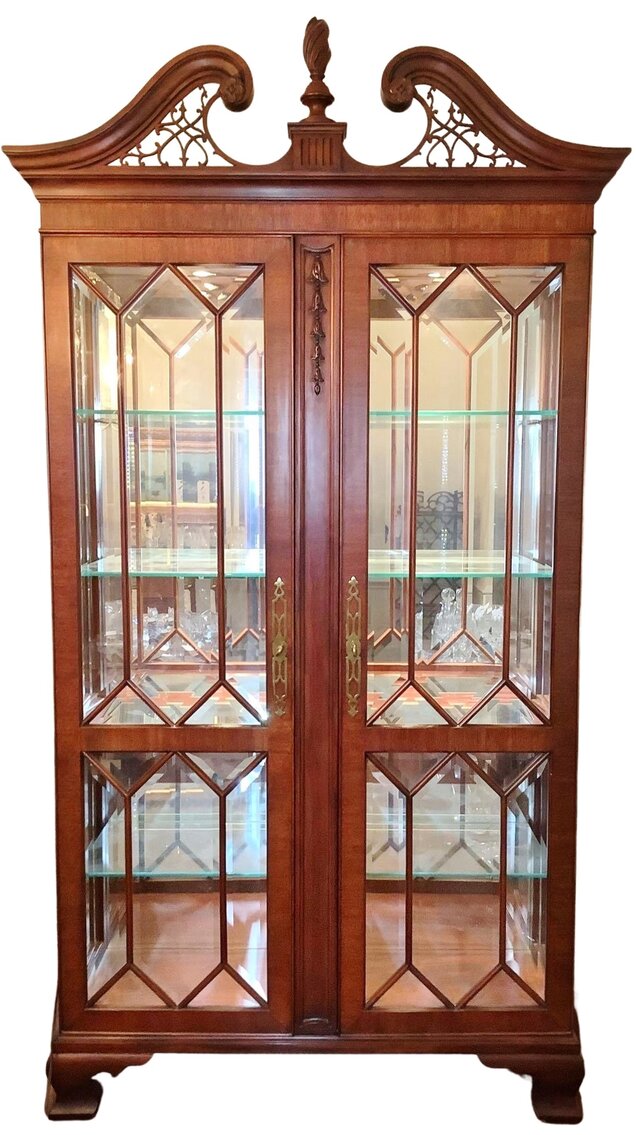 Estate Sale I February 20th at 800 PM