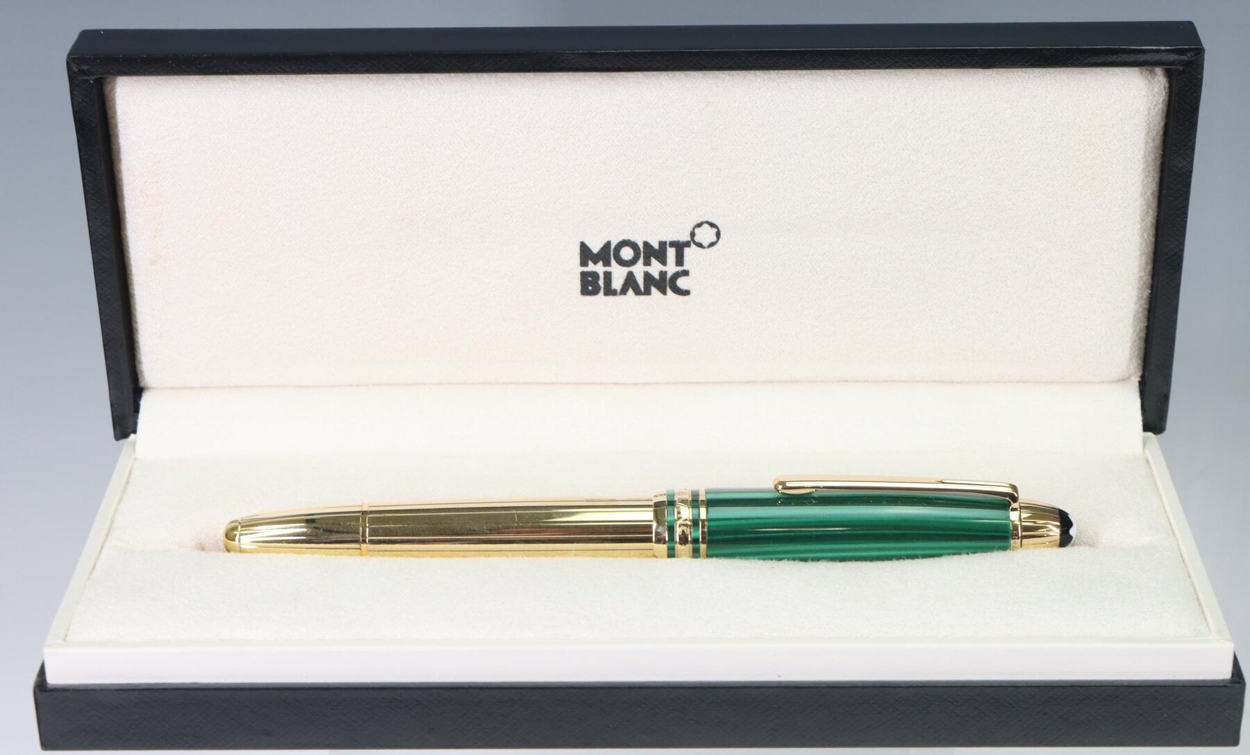 Image for Fountain and Rollerball Pens | February 22, 2023 at 10:00 AM