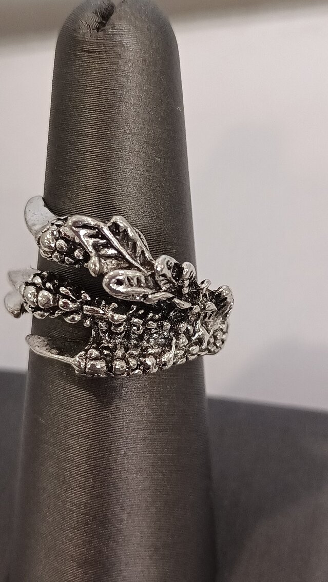 Image for St Albans, WV – Coins, Jewelry, Art Glass, Collectible Barbies!