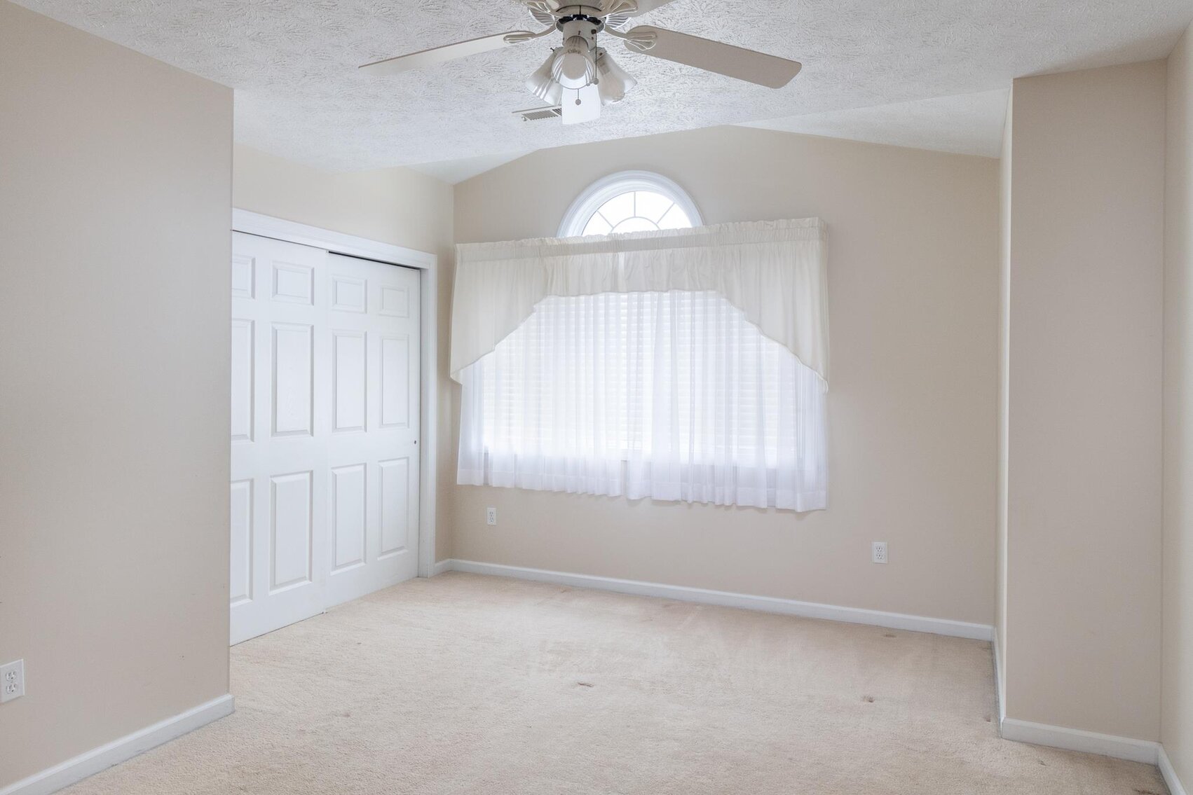 Image for SOLD $363,000 - Beautiful 4 Bedroom in the Southpointe Subdivision