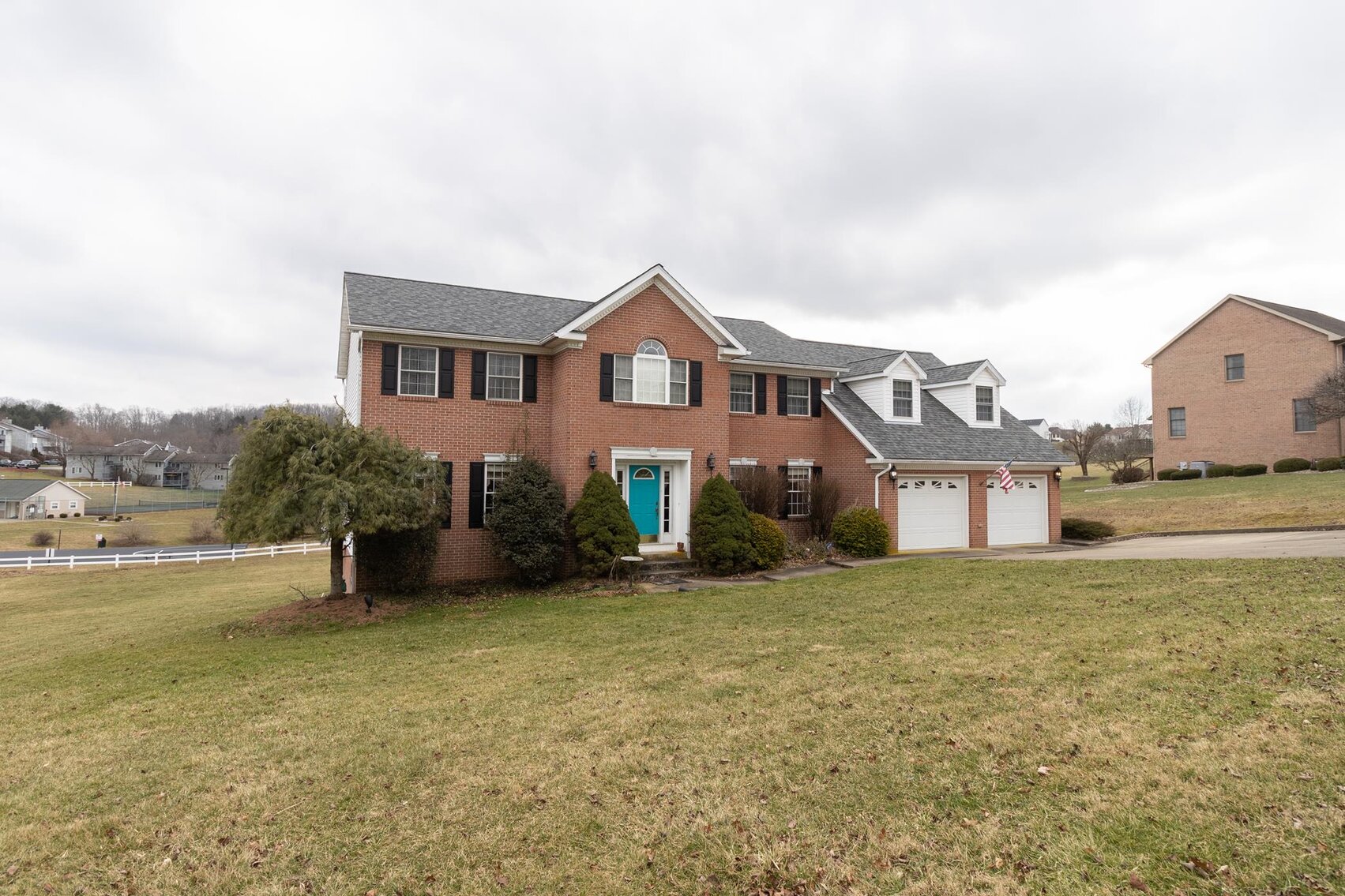 Image for SOLD $363,000 - Beautiful 4 Bedroom in the Southpointe Subdivision