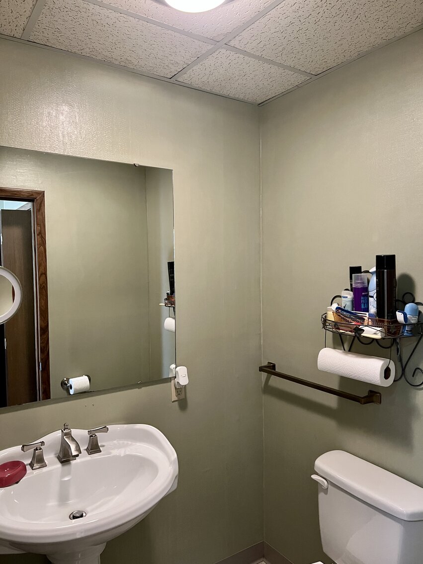 Image for SOLD $346,500 - Turn-Key Professional Building on US-60 in Huntington