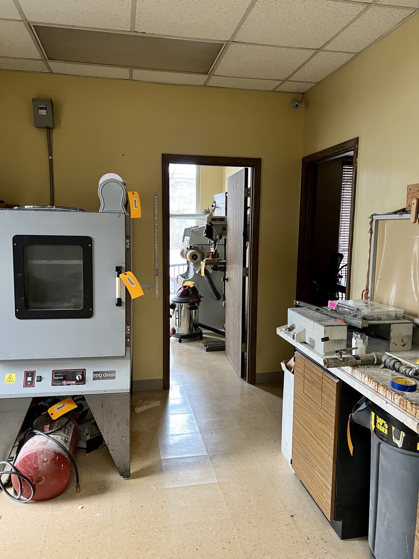 Image for SOLD $346,500 - Turn-Key Professional Building on US-60 in Huntington