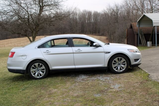 Image for FORD TAURUS-TRACTORS-MOWERS-FURNITURE