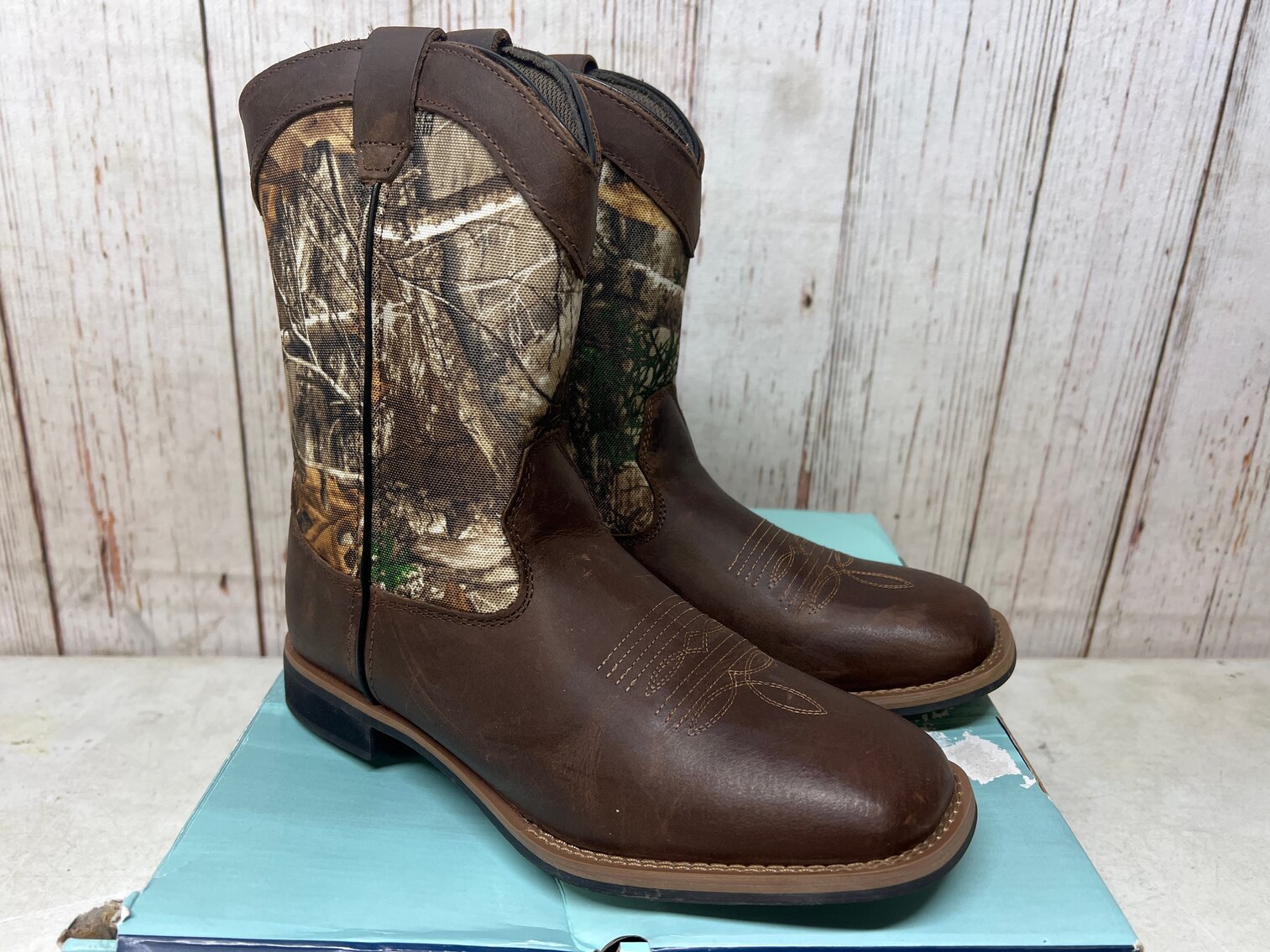 Image for Feb 20 Fantastic Sporting & Footwear Fiesta