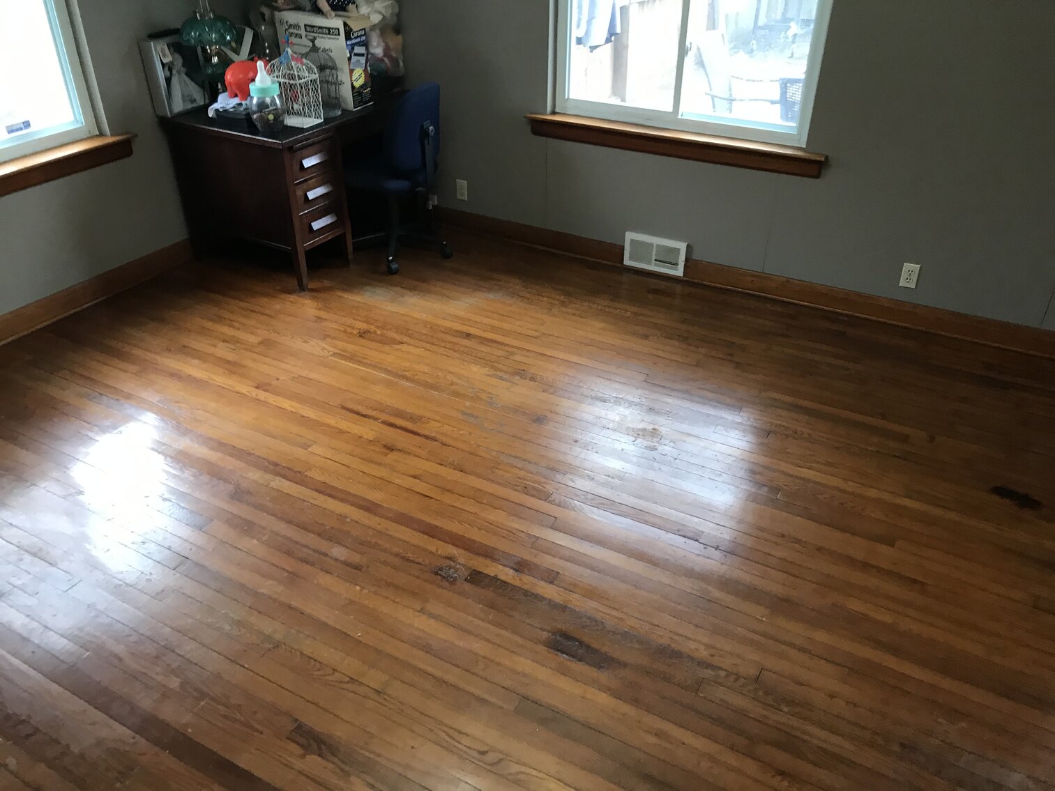 Image for SOLD $176,000 - Move-in Ready 5 Bedroom in St. Albans