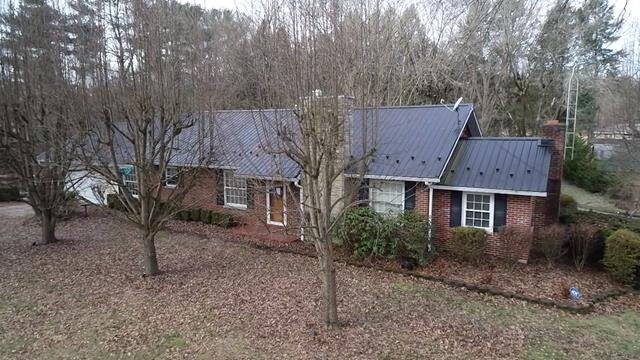 Image for SOLD $288,750 - Spacious 3 Bedroom on over 1 Acre in Maplewood Estates