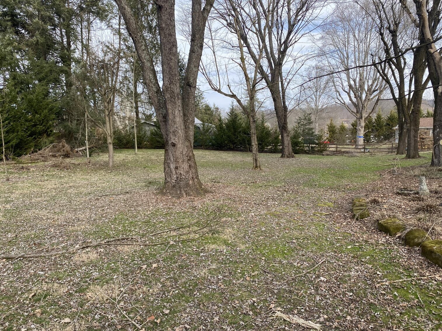 Image for SOLD $288,750 - Spacious 3 Bedroom on over 1 Acre in Maplewood Estates