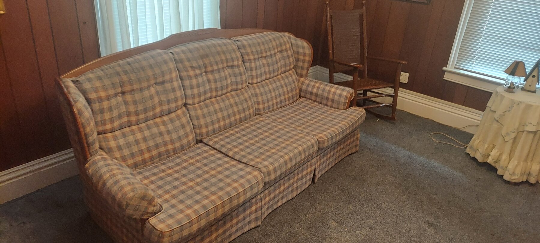 Image for Proctorville, OH – Art by Peter Max, Lawn Furniture, Jewelry, Furniture, Appliances, Tools, and more!