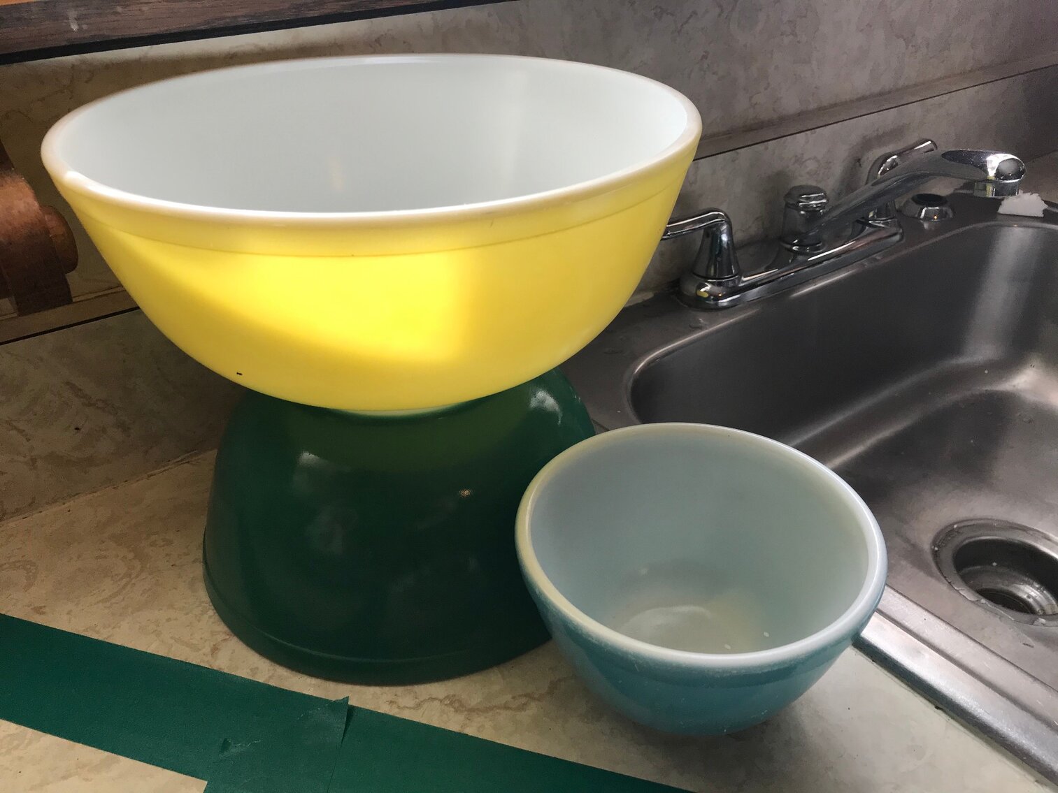 Image for Fredericktown, PA – Glassware, China, Quilts, Furniture, Household Items & Appliances