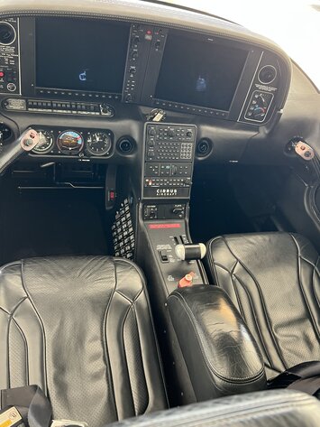 Image for 2013 Cirrus SR22T GEN 5