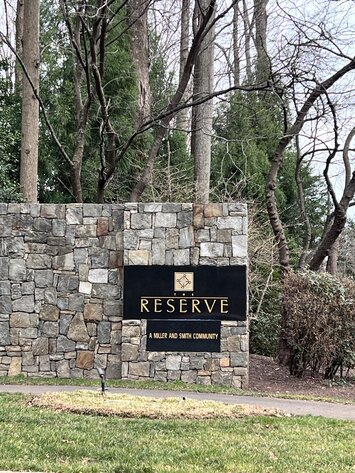 Image for Reserve Mansion, Mclean Downsizing Online Auction