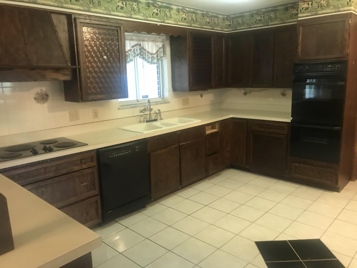 Image for SOLD $335,500 - Spacious 3 Bedroom on Nearly 2 Acres