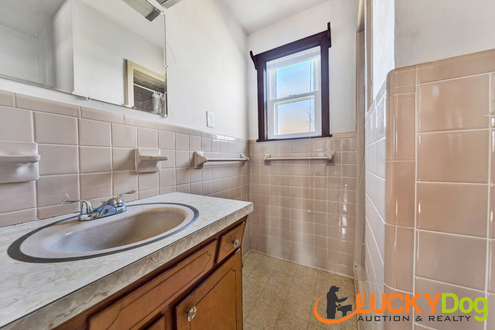 Image for 600 Mountain Mist Dr (Martinsville) Real Estate Auction