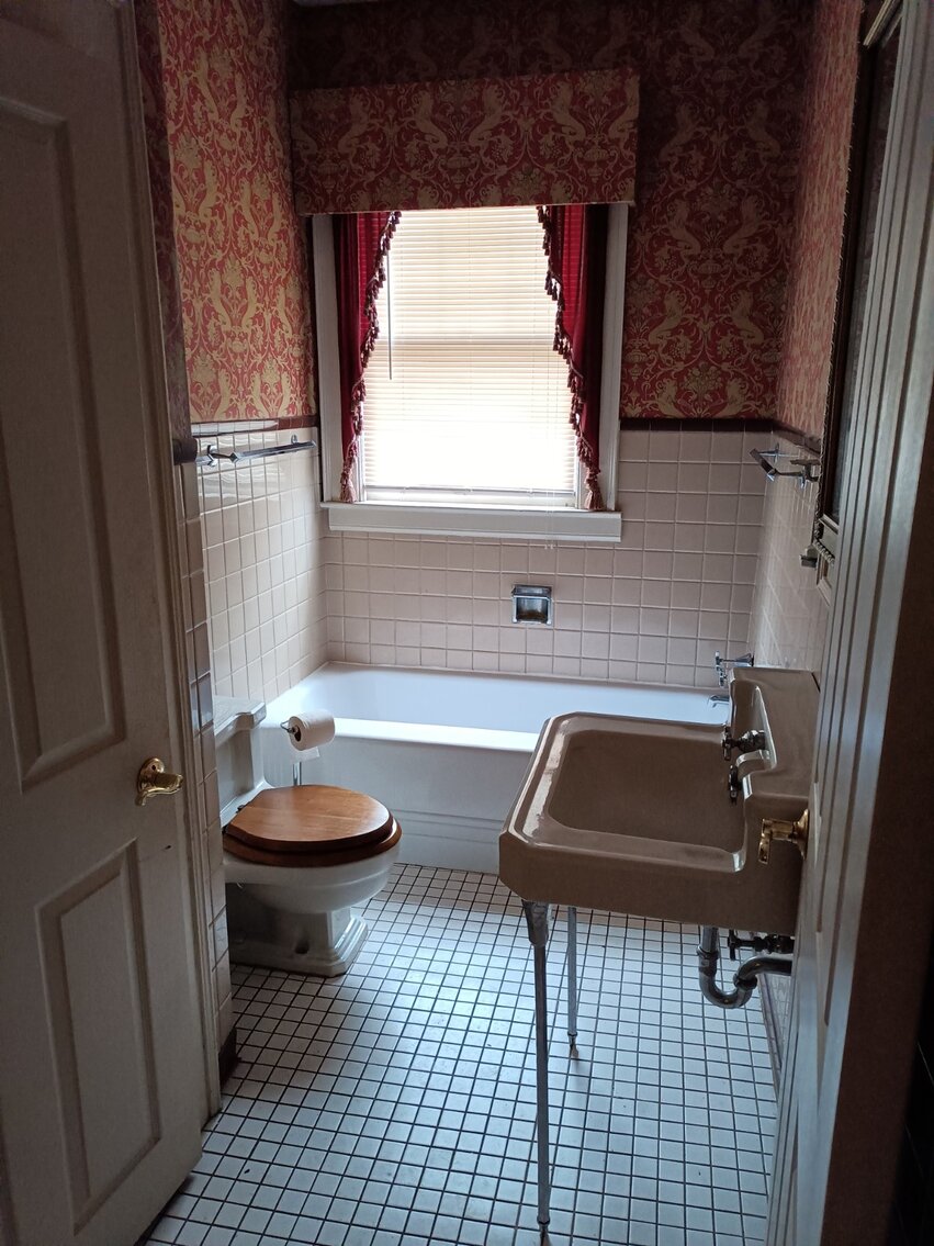 Image for Commissioner's Sale - House/Lot in Mount Airy, NC