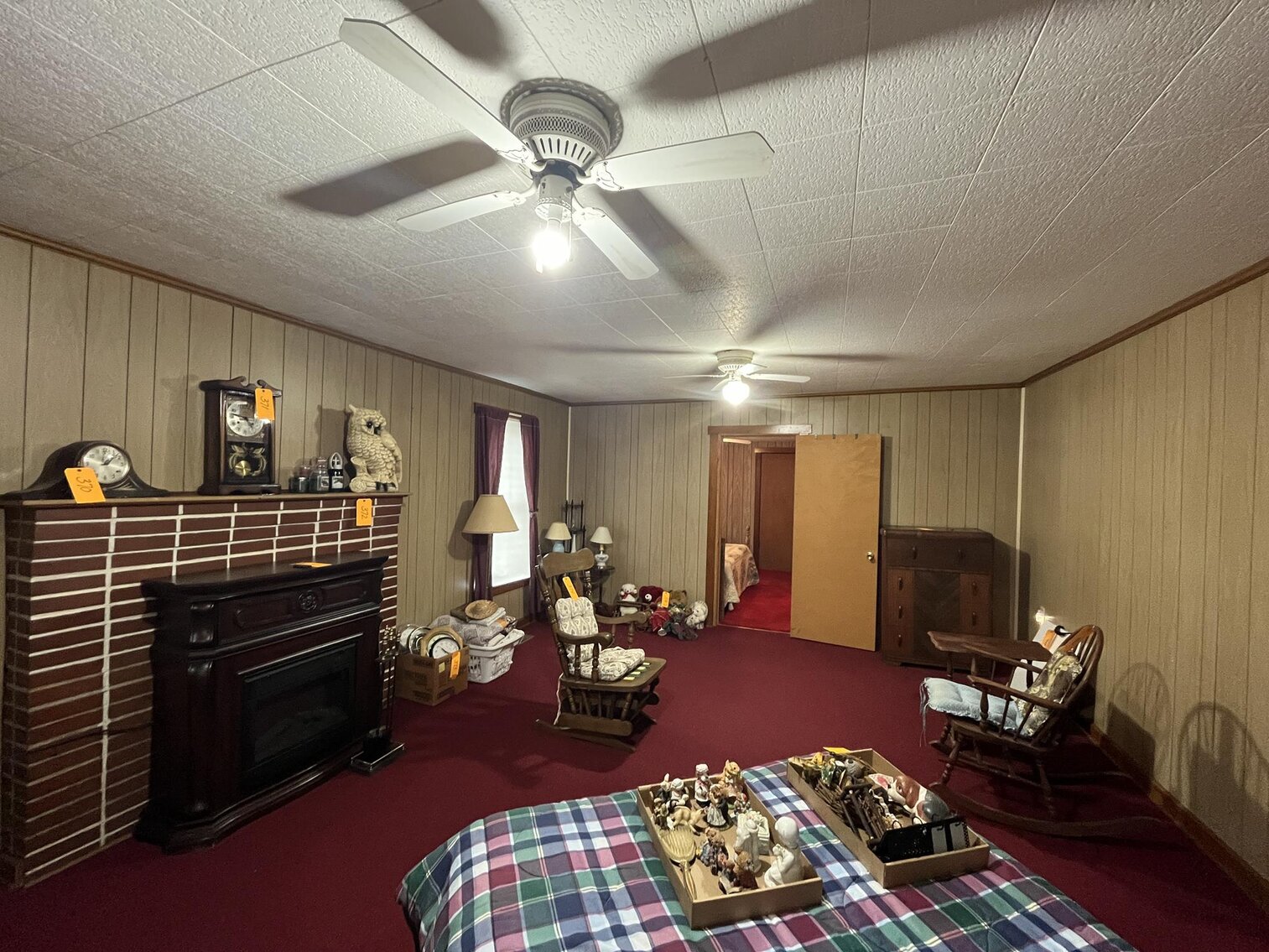 Image for SOLD $67,100 - 4 Bedroom with Oversized Garage