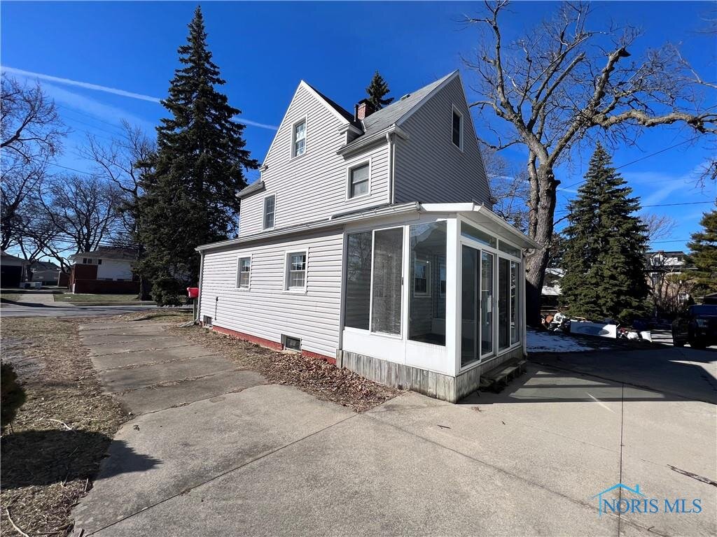 Image for MINIMUM BID AUCTION $99,000! 2823 131st St