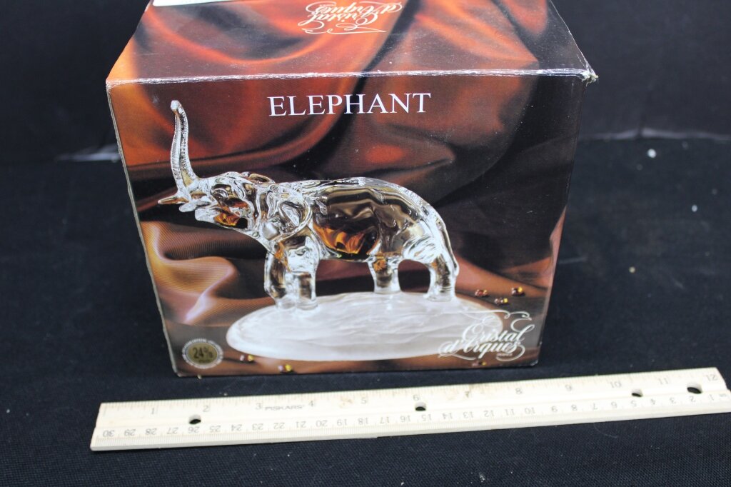 Image for Fenton, Household, Collectibles, Artificial Flowers & More