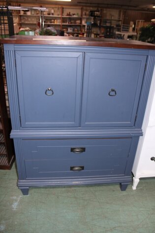 Image for Fenton, Household, Collectibles, Artificial Flowers & More