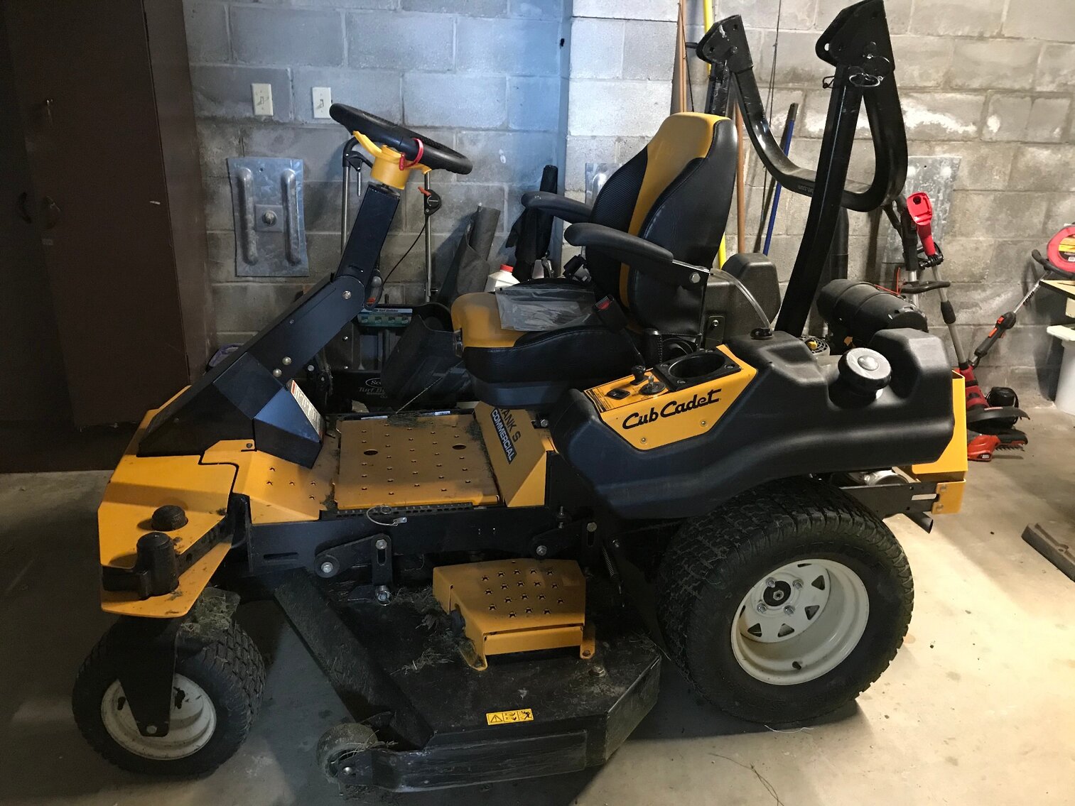 Image for Morgantown, WV – Walter Wymer Estate: Vehicles, Lawn Care Equipment, Huge Selection of Davis & Lynch Glass, Gun Safe, Ammo, Knives, Household Items, and more!