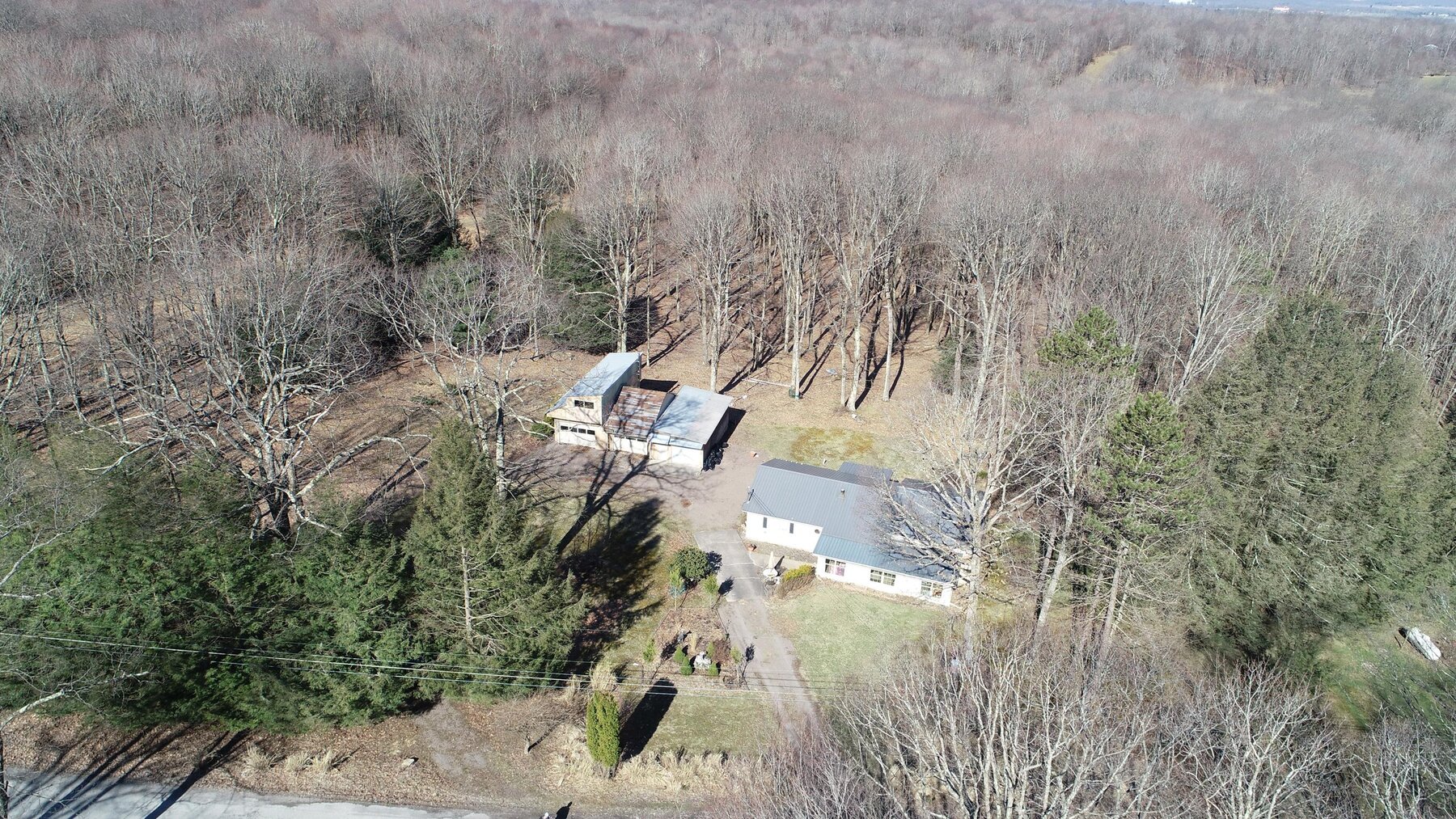 3 Bedroom on 2.6 Acres near Nemacolin Selling to the Highest Bidder