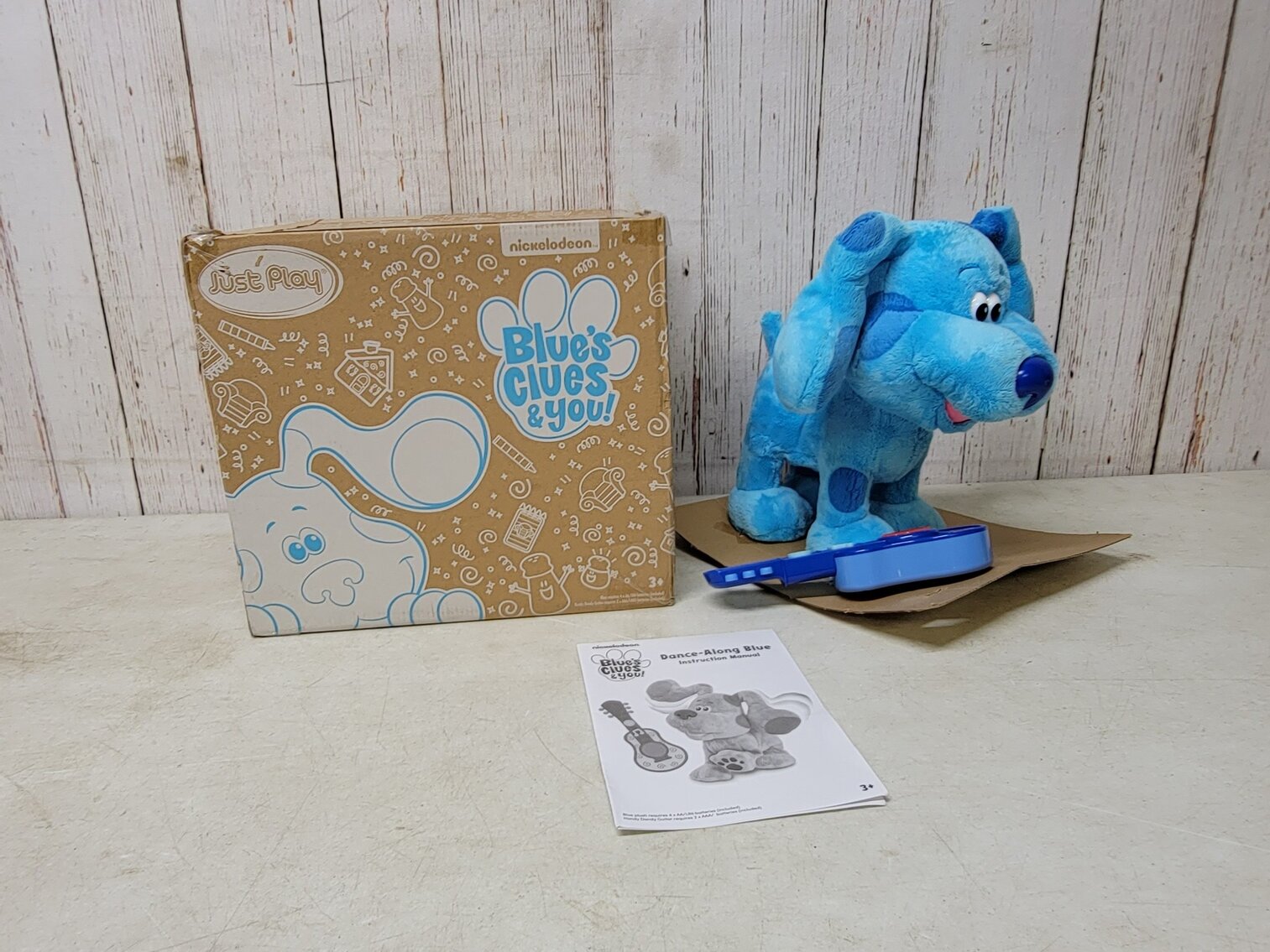 Image for April 6 Amazon & Snacks Auction