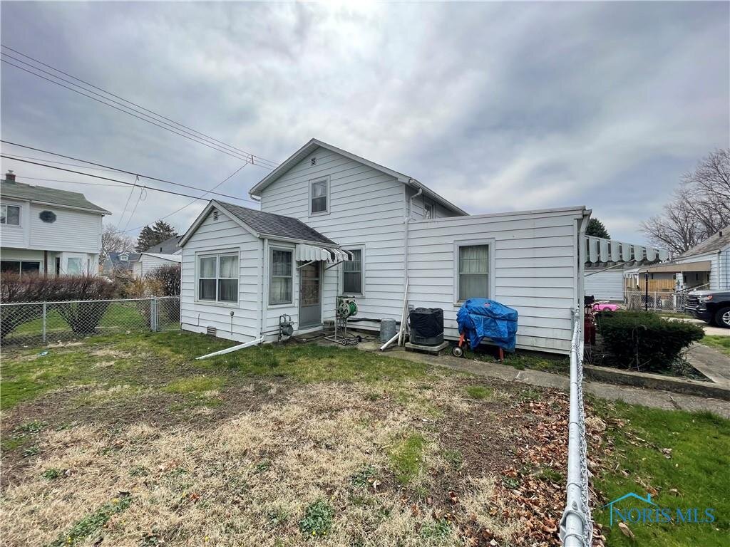 Image for MINIMUM BID AUCTION $39,000! 1353 Abbott Ave